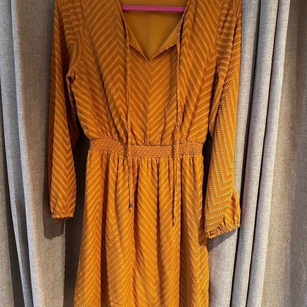 Daniel Rainn Mustard Chevron Long Sleeve V-Neck Dress